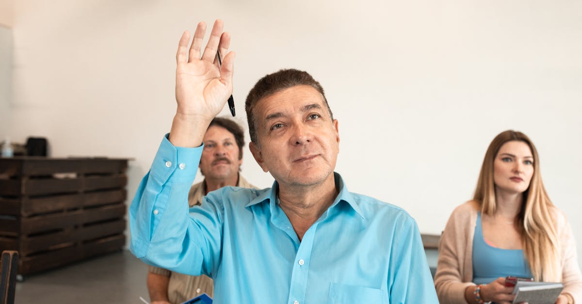 Historical Insights on Effective Stakeholder Communication