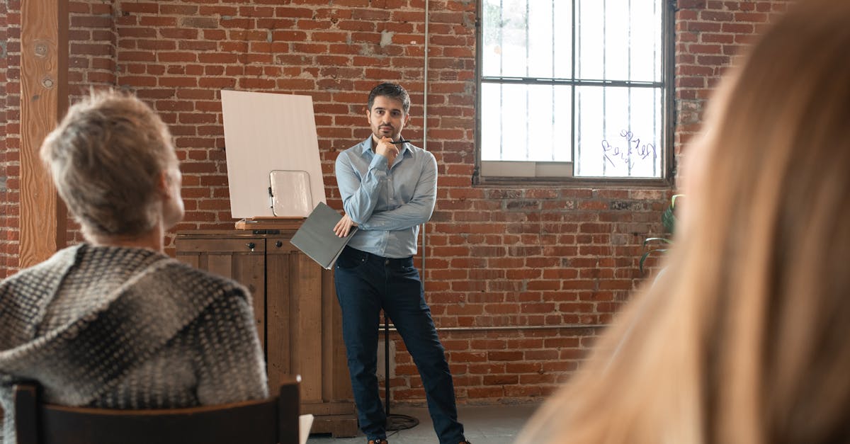 What to Consider When Developing Relationships with Stakeholders